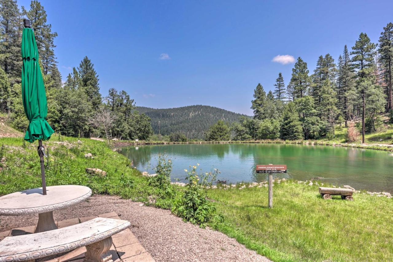 Casa Verde Cabin With Fire Pit 4 Mi To Ski Cloudcroft Exterior photo